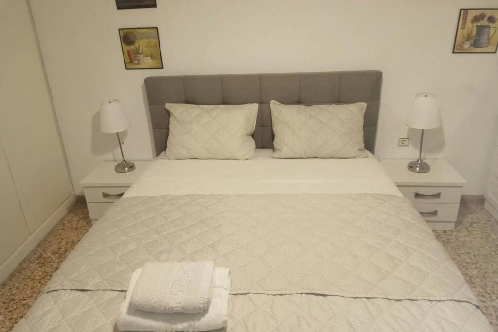 Central Town House 60M2**** Πειραιάς Εξωτερικό φωτογραφία