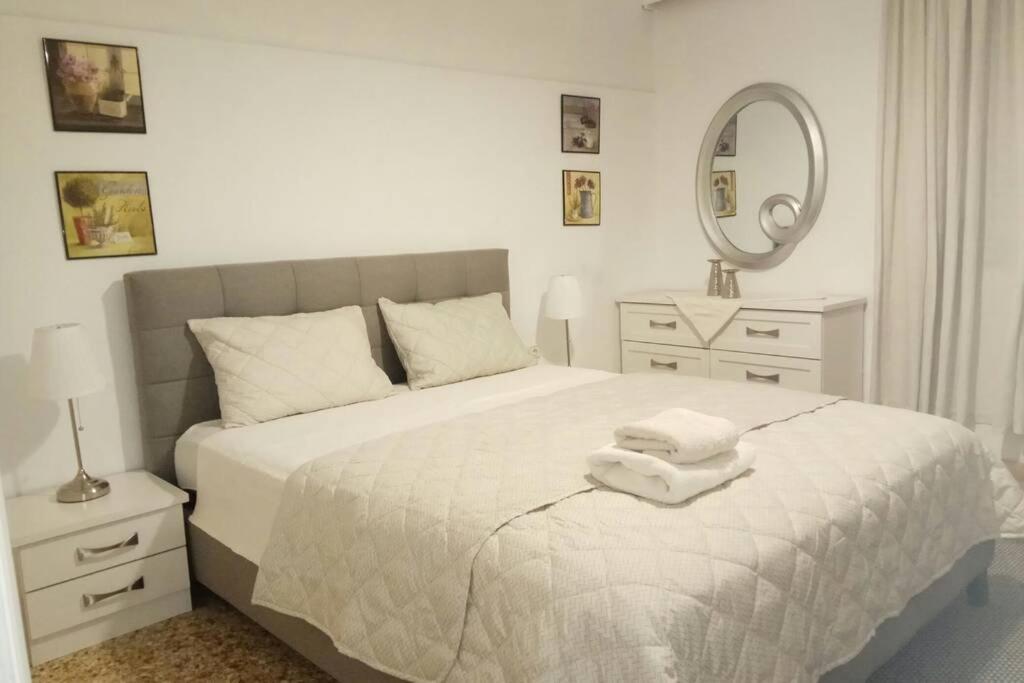 Central Town House 60M2**** Πειραιάς Εξωτερικό φωτογραφία