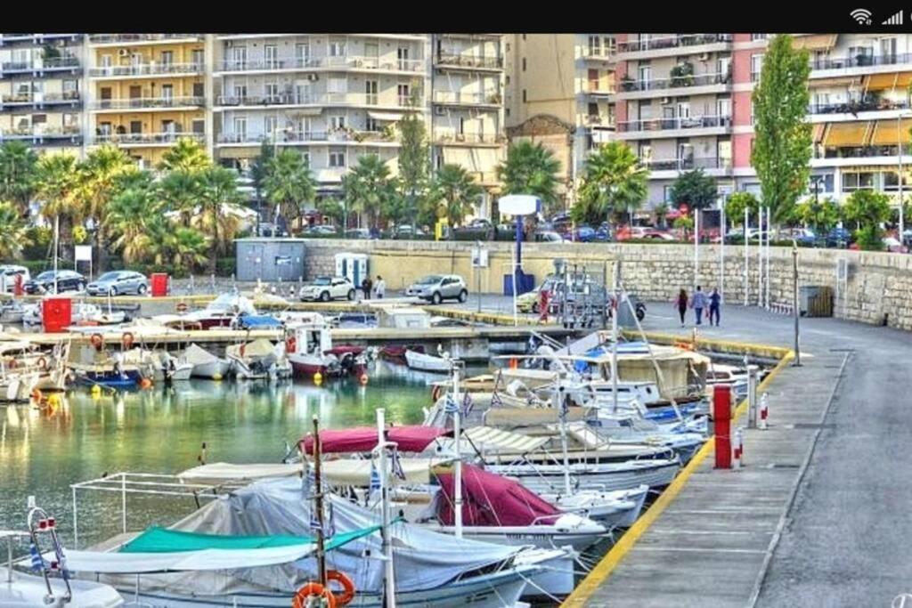 Central Town House 60M2**** Πειραιάς Εξωτερικό φωτογραφία